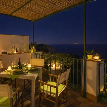 Di Fiori Beachfront With Terrace And Direct Access
