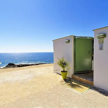 Tatil Evi Di Fiori Beachfront With Terrace And Direct Access *